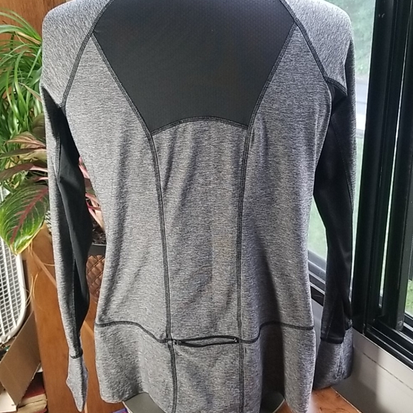 CHAMPION SEMI-FITTED QUARTER ZIP TOP - Picture 4 of 8